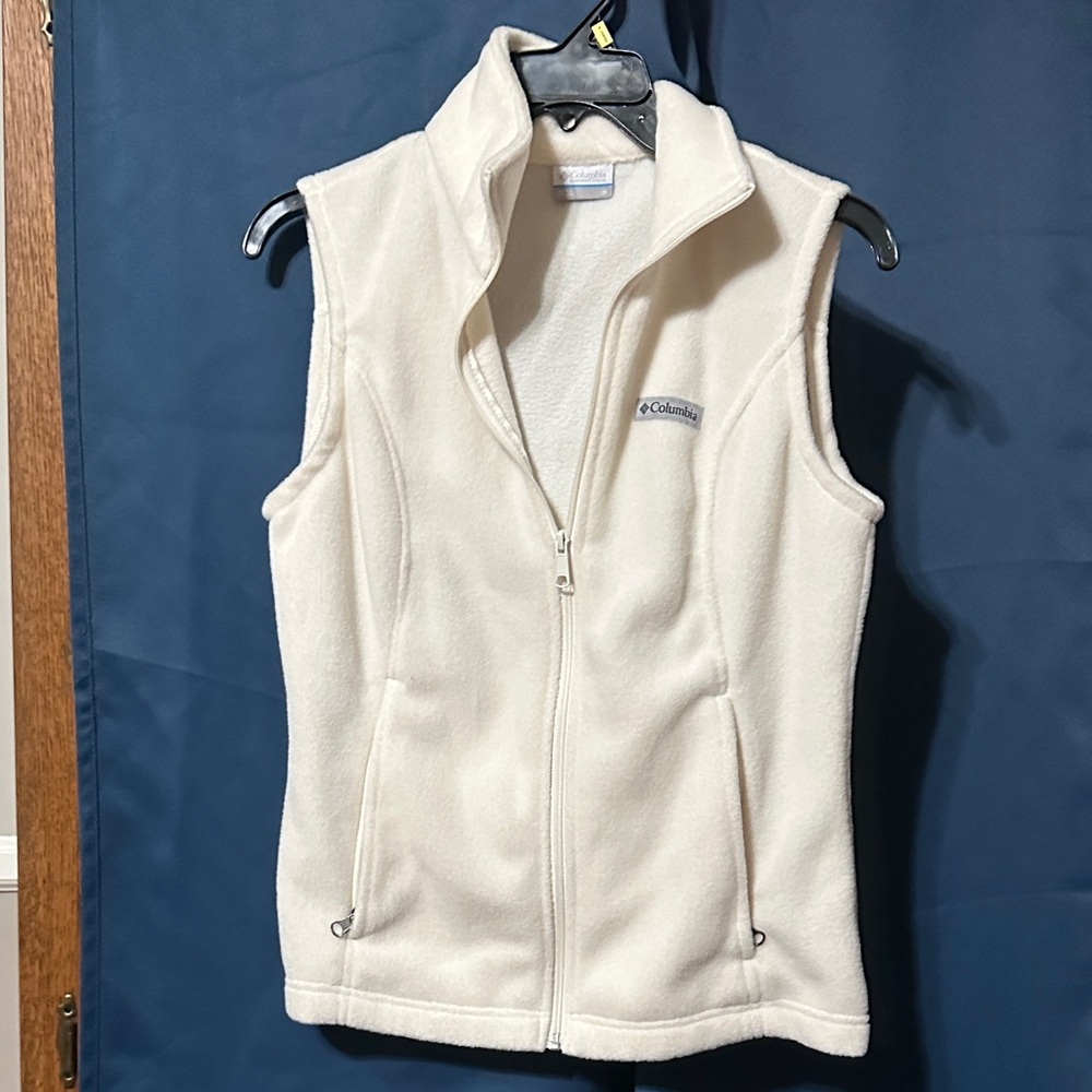 Columbia Women's Off-White Fleece Vest